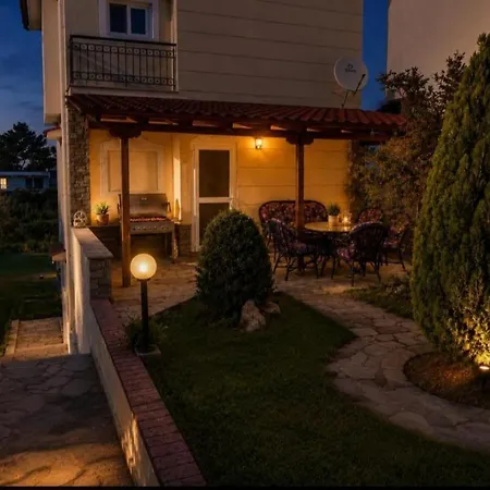 E&m Sea View Iii Луксозна вила *